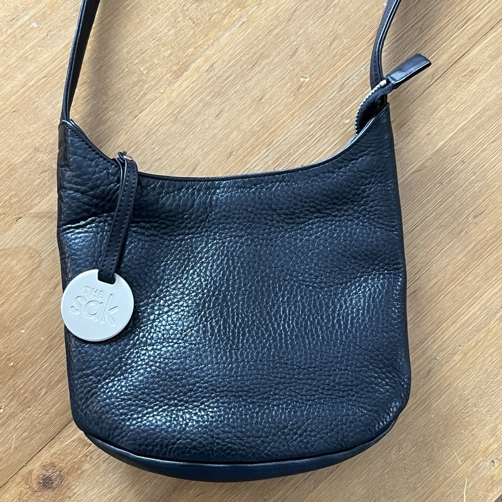 The Sak Black Soft Pebbles Leather Crossbody Bag Small Shoulder Purse - Picture 2 of 6